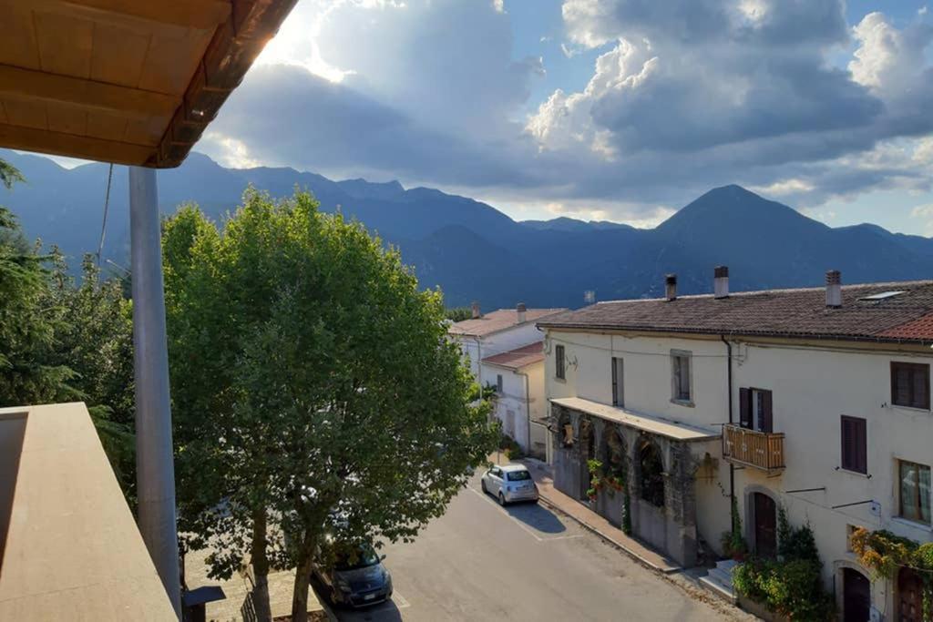 Апартаменты Al Colle Castel San Vincenzo Экстерьер фото